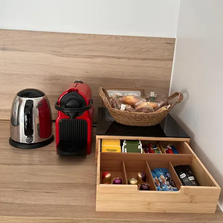 Maisonnette Avec Parking Prive Et Local A Velos Tatil Evi Brégnier-Cordon